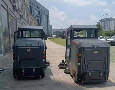 掃地車(chē)