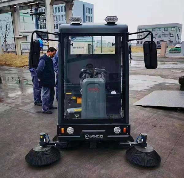 環(huán)衛掃地車(chē)是什么